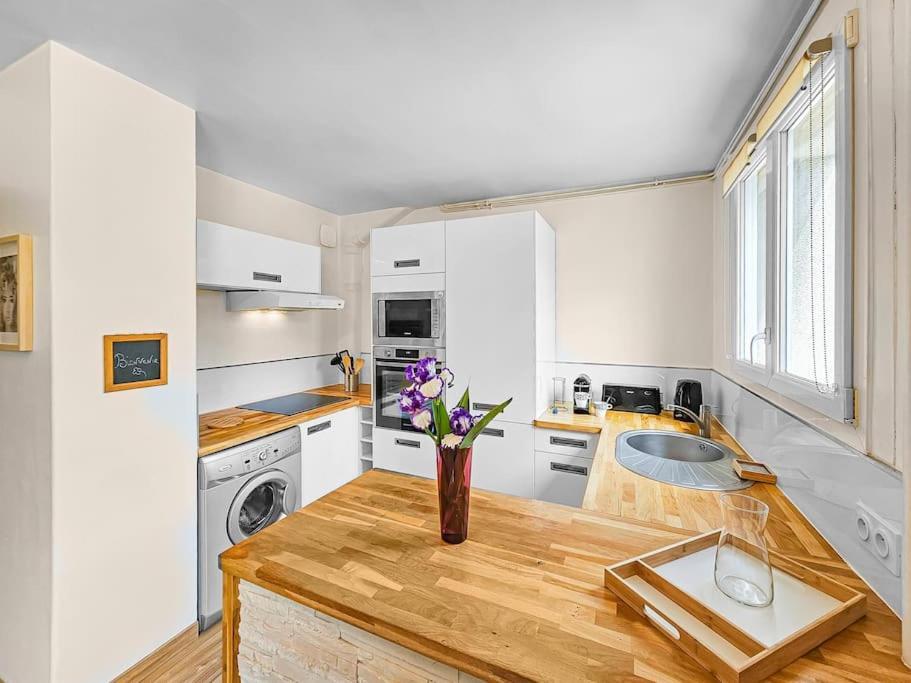 L'Escale Caennaise Apartman Kültér fotó